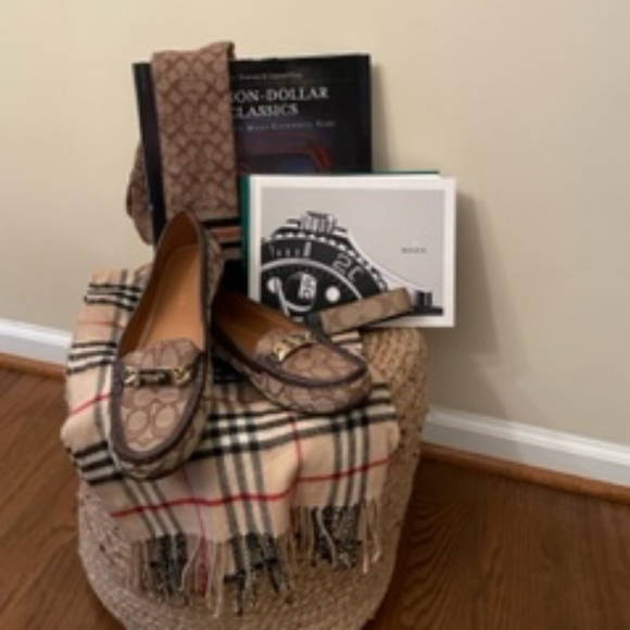 COACH Flats - Picture 1 of 3